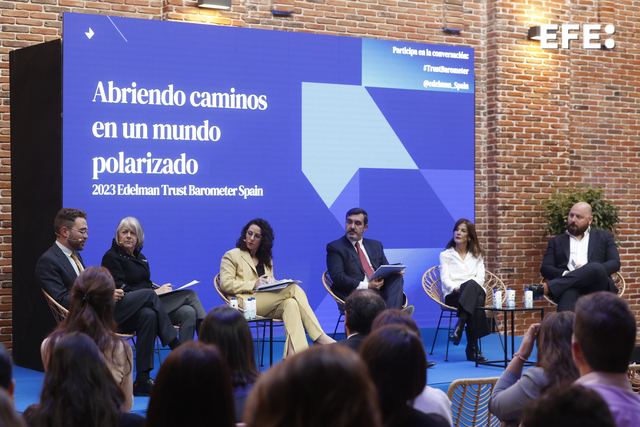 Gabriela Cañas: los medios están participando de la polarización