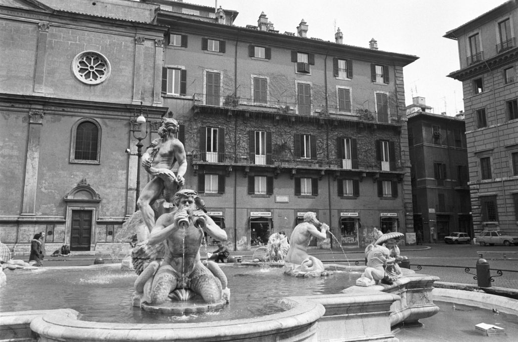 ROMA, 23/03/1982.- Vista de la fuente del Moro, al sur de la Plaza Navona, donde se ubica la sede de la delegación de la Agencia EFE (Via dei Canestrari, 5). EFE