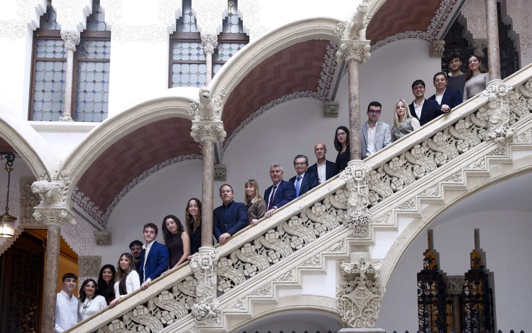 Las becas de EFE y la Fundación “la Caixa” cumplen 20 años como referentes formativos