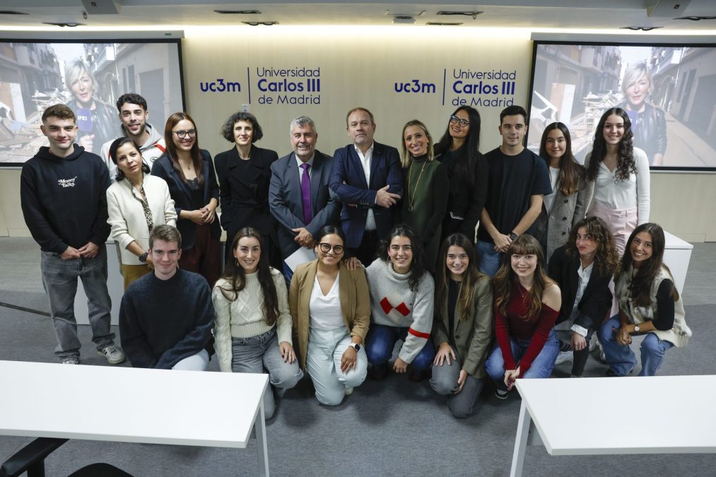 Miguel Ángel Oliver: la Agencia EFE es garante del río limpio de la información