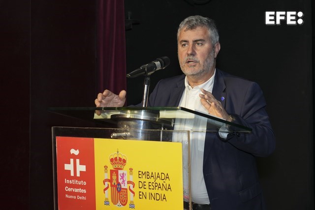 Miguel Ángel Oliver: EFE se incorpora al camino de la igualdad con su libro de estilo