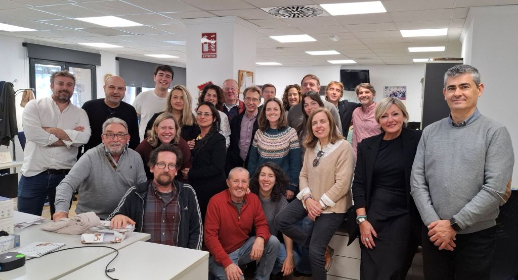 El equipo de la delegación de la Agencia EFE en la Comunitat Valenciana, galardonada con el Premio EFE por la cobertura informativa de la dana. EFE/Kai