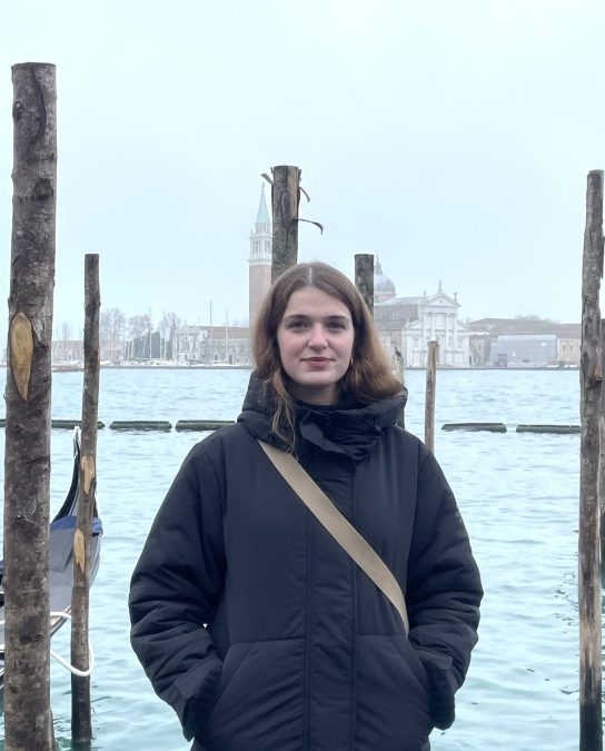 Carmen González obtiene la III Beca Fundación SGAE-EFE “Carlos del Amo” de periodismo cultural