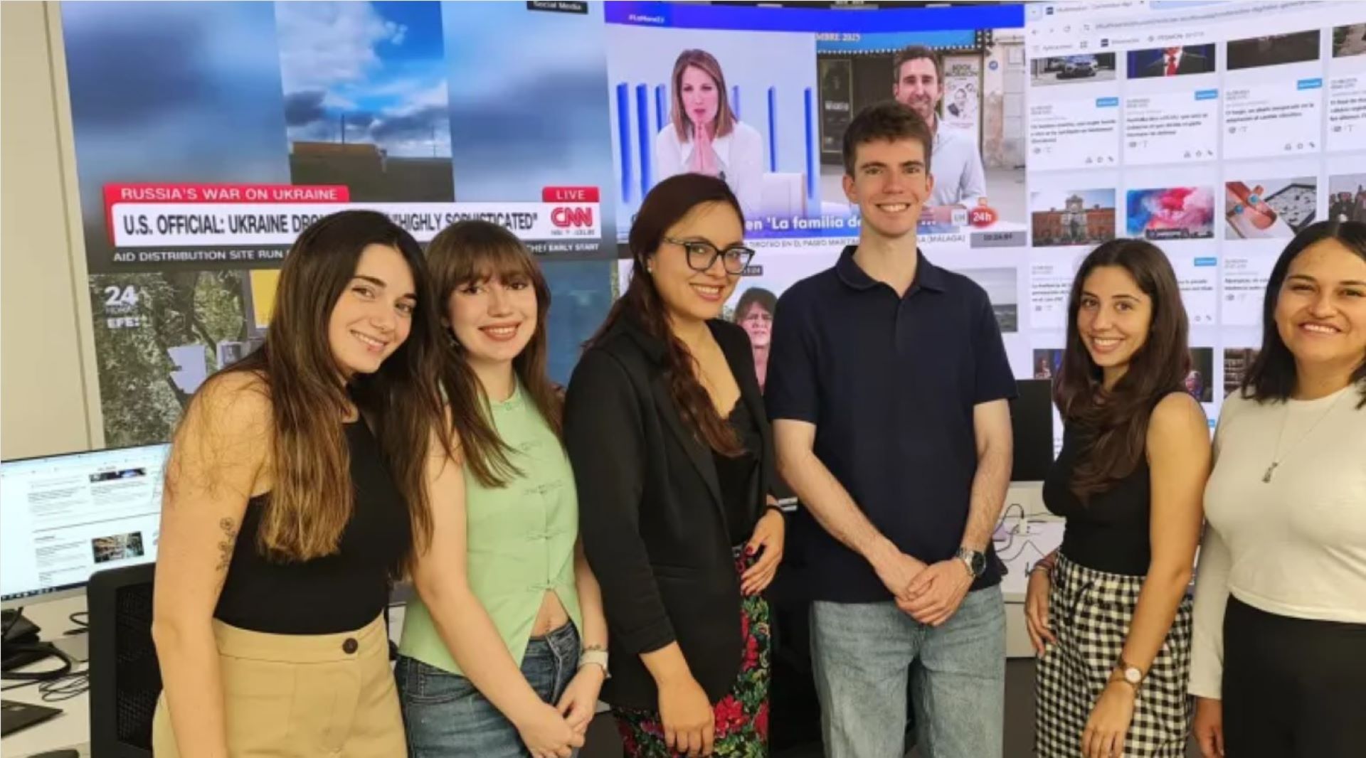 Imagen del grupo de alumnos que han comenzado las prácticas del Máster en Periodismo de Agencia de la UC3M-EFE