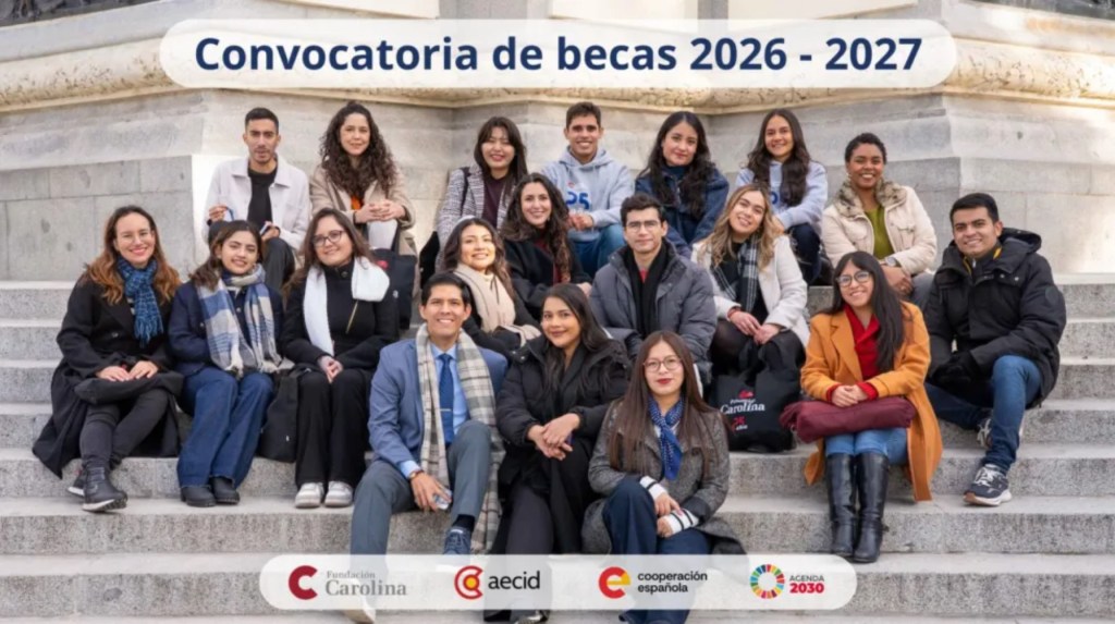 Cartel becas Fundación Carolina para el Máster en Periodismo de Angencia de la UC3M y la Agencia EFE