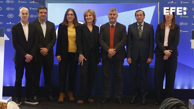 La APM y EFE promoverán un sello para identificar contenidos en los que intervenga la IA