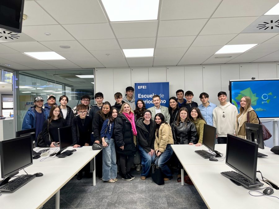 Alumnado de Periodismo de la Universidad Europea visita EFE