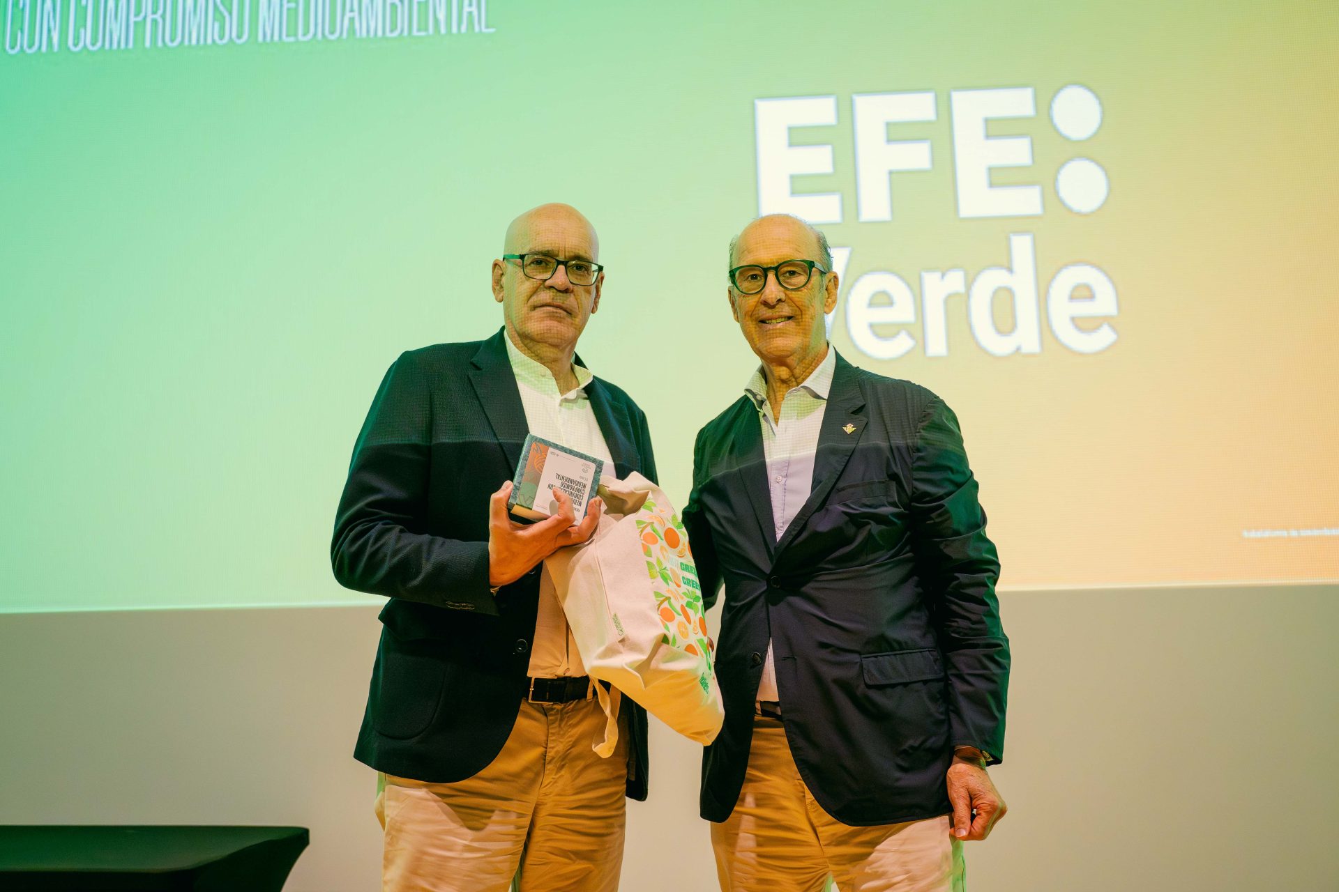 EFE Verde ha sido galardonada en la categoría de medio de comunicación de los Premios Forever Green 2026, que concede la Fundación Real Betis Balompié,