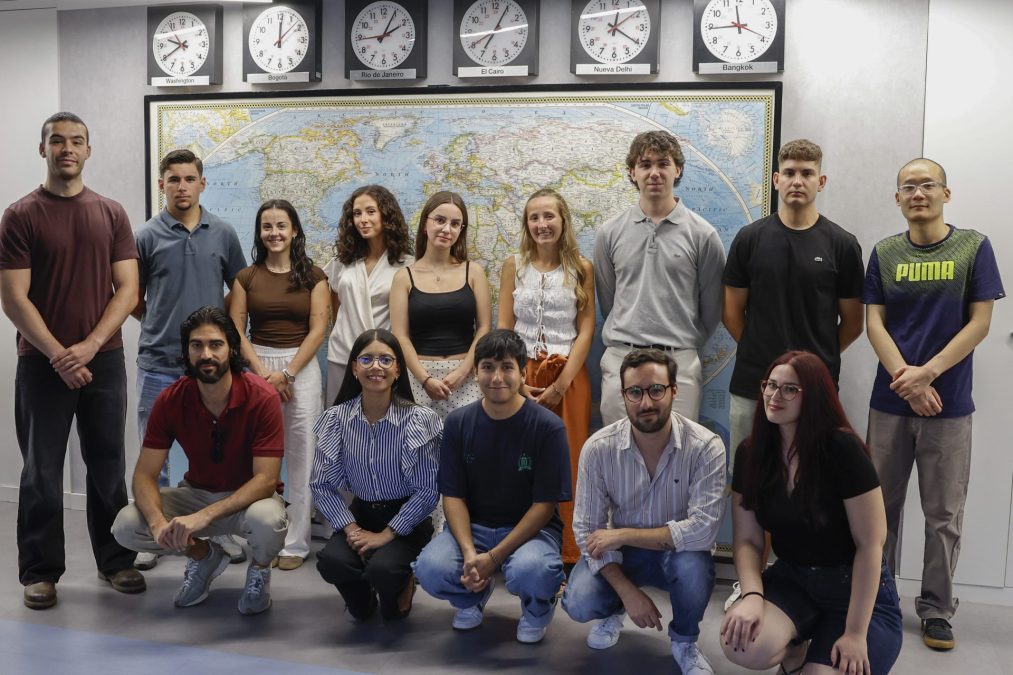 Veinticuatro estudiantes de toda España comienzan sus prácticas de verano en EFE
