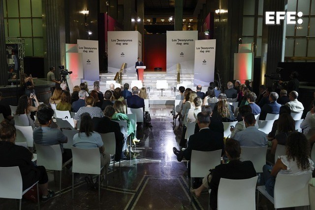 Madrid, 03/07/2026.- El lehendakari Imanol Pradales protagoniza 'Los Desayunos' de RTVE y la Agencia EFE, en la sede del Instituto Cervantes de Madrid. EFE/ J.J. Guillén